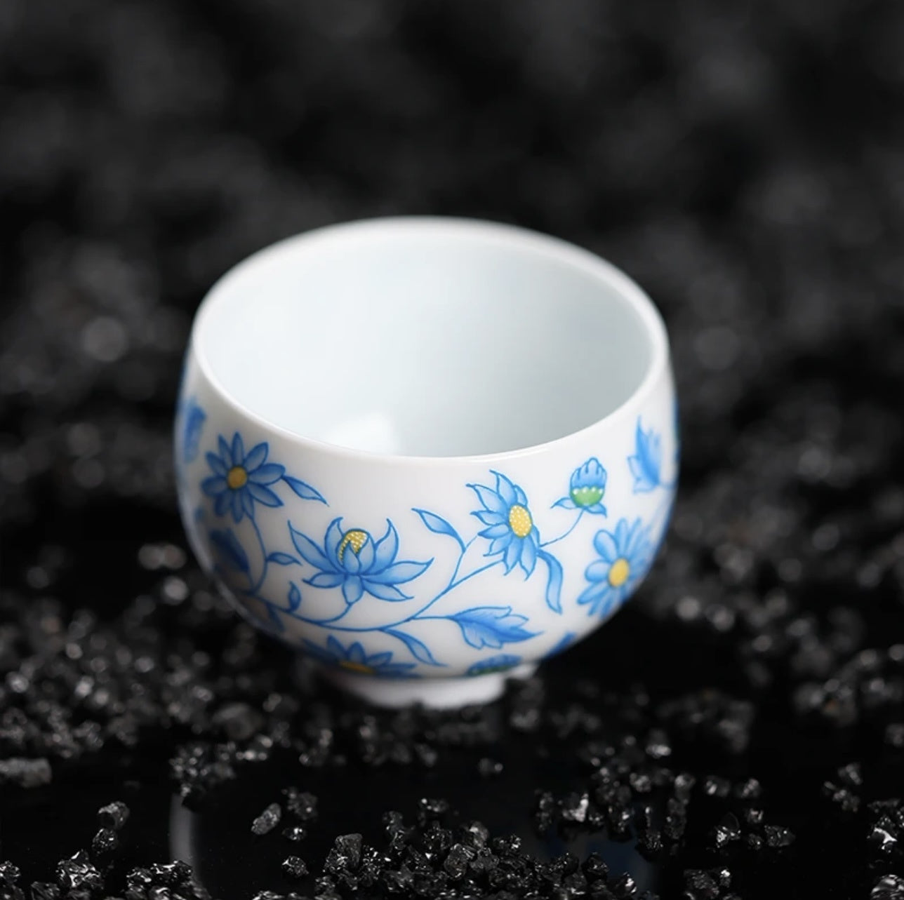 Porcelain enamel